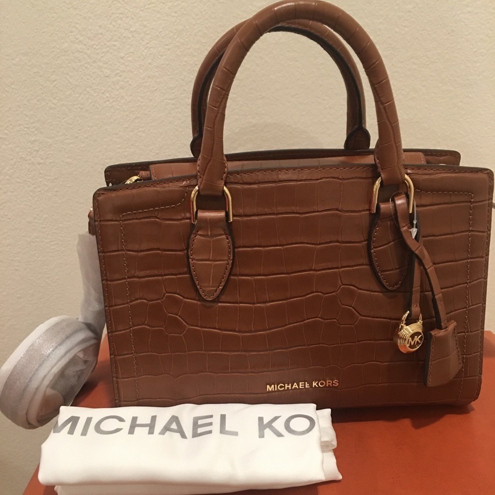 Michael Kors Zoe Satchel Chestnut Gold NWT…